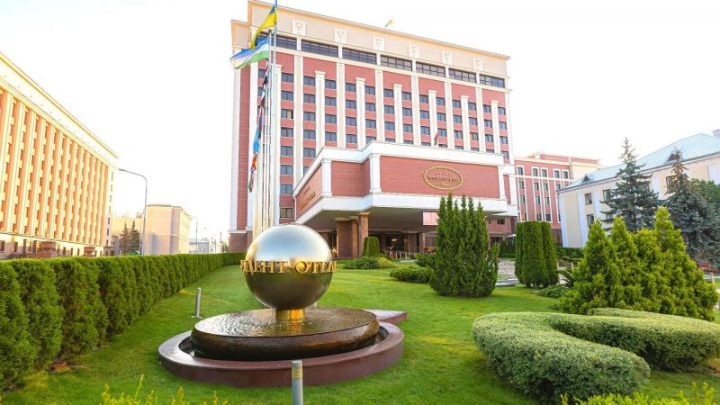 Отель "Президент-Отель"