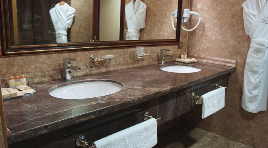 Люкс 2-местный 2-комнатный (SUITE)